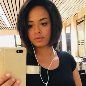 Meet your Posher, Tiffany